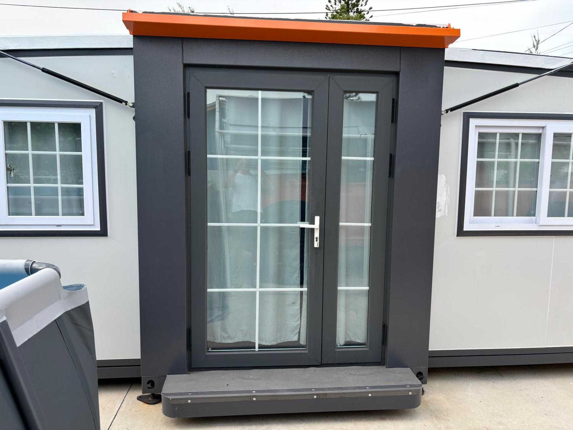 Mini House Oasis Hotel Miami Springs Exterior photo
